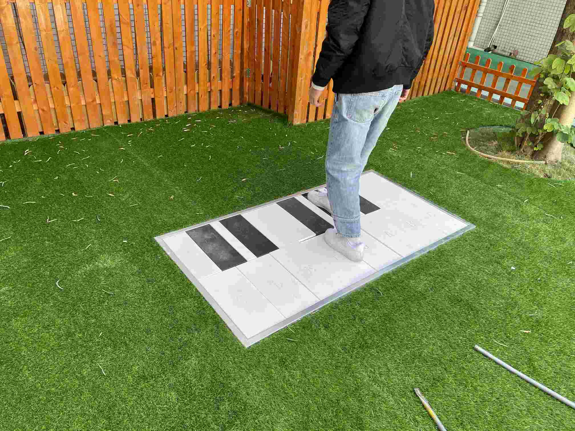 Kindergarten outdoor non-powered floor piano